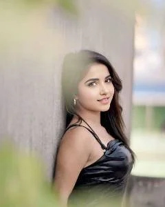 Zoya Udaipur Escorts